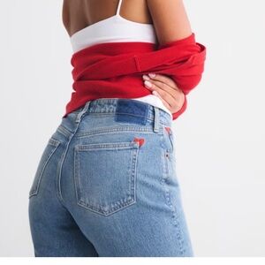 Abercrombie and Fitch High Rise 90s Relaxed Jeans